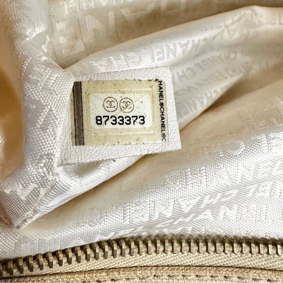 Chanel Marshmallow Pink & Green Canvas & Leather PM Tote - Picture 5 of 8